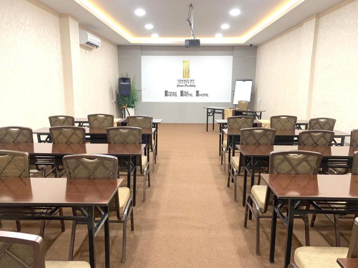 Batam Sky View Hotel Managed By Os מראה חיצוני תמונה