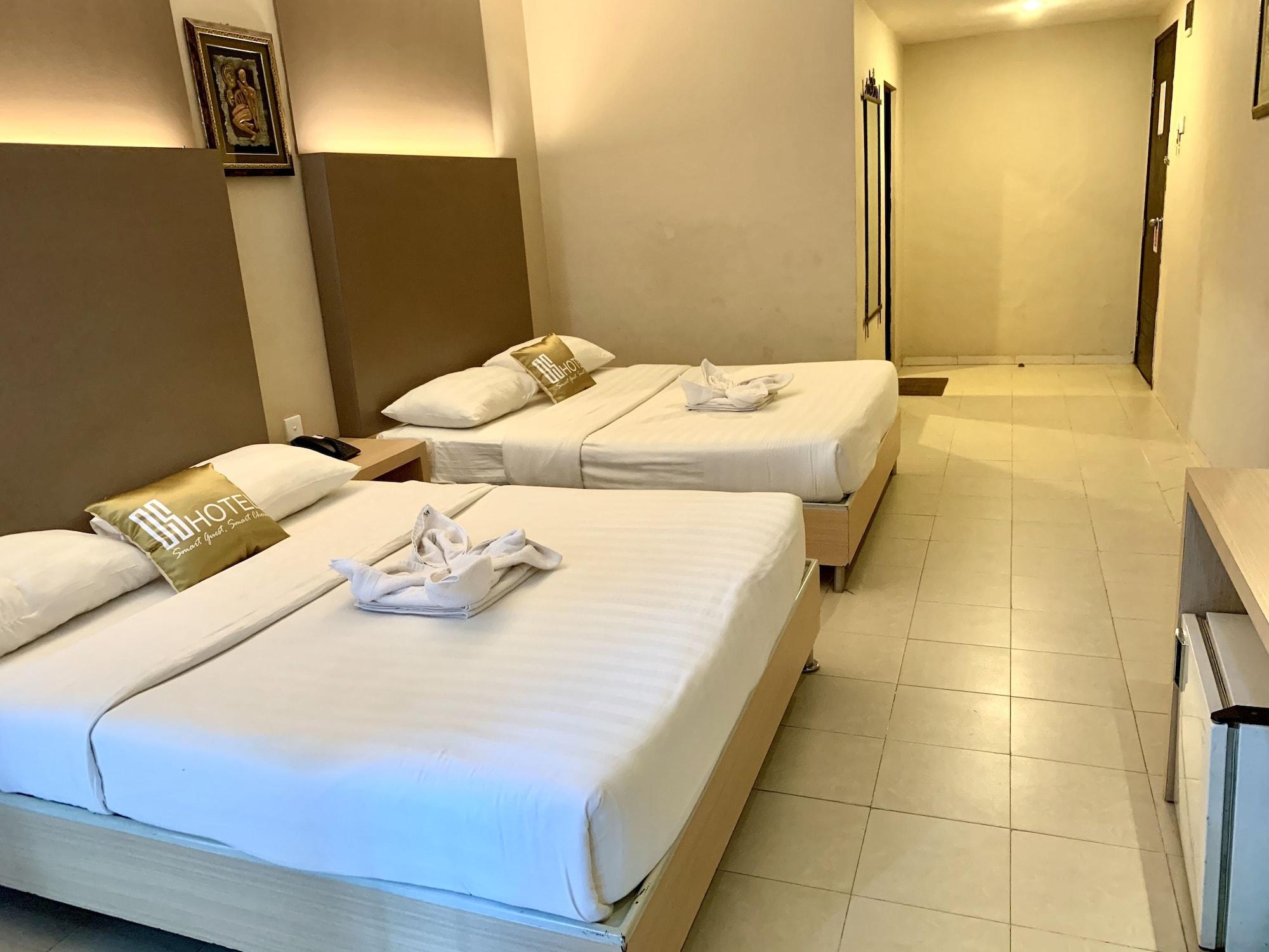 Batam Sky View Hotel Managed By Os מראה חיצוני תמונה