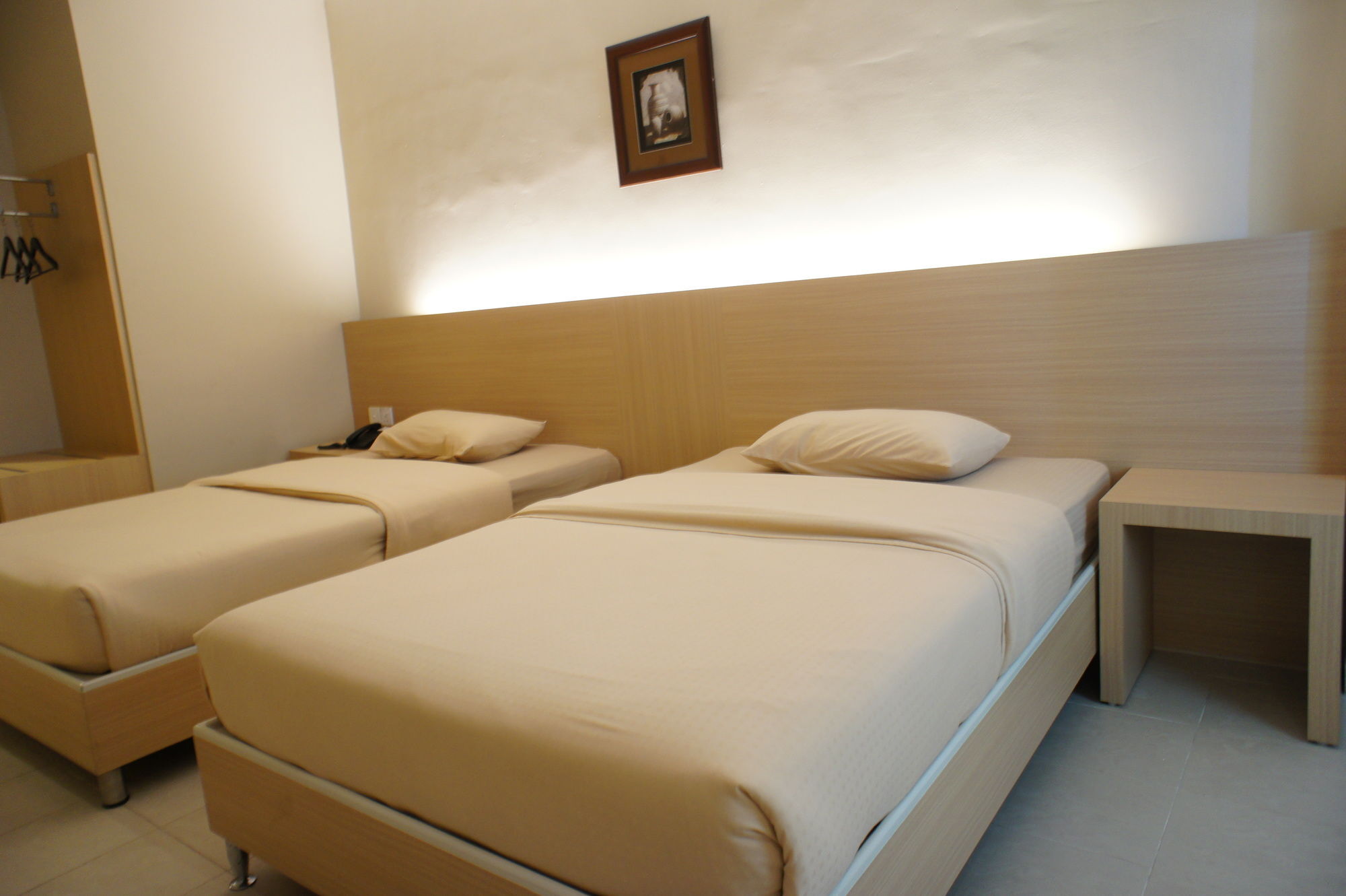 Batam Sky View Hotel Managed By Os מראה חיצוני תמונה